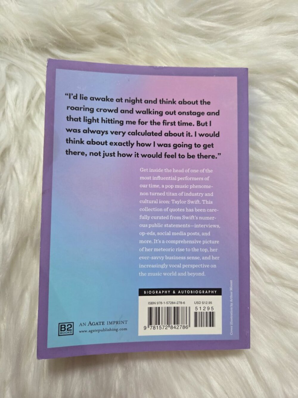 Taylor Swift Book Bundle - Picture 8 of 14